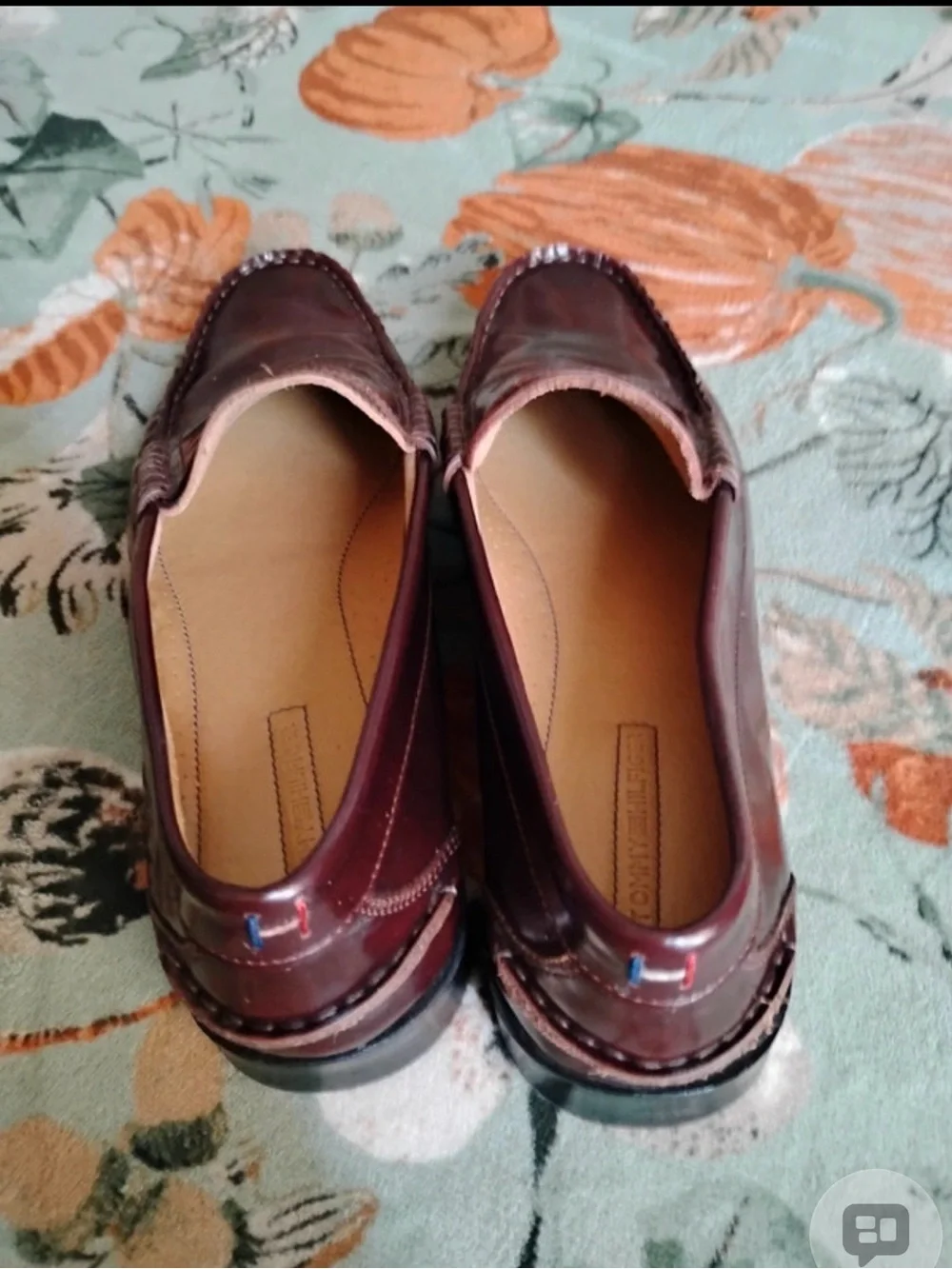 Tommy Hilfiger Men's Burgundy Leather Penny Loafers